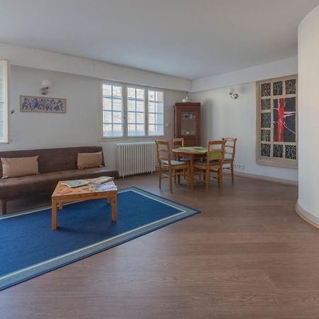 Appartement De Charme - Vue Sur Remparts - Wifi Gratuit - Parking Payant A Proximite Aviñón Exterior foto